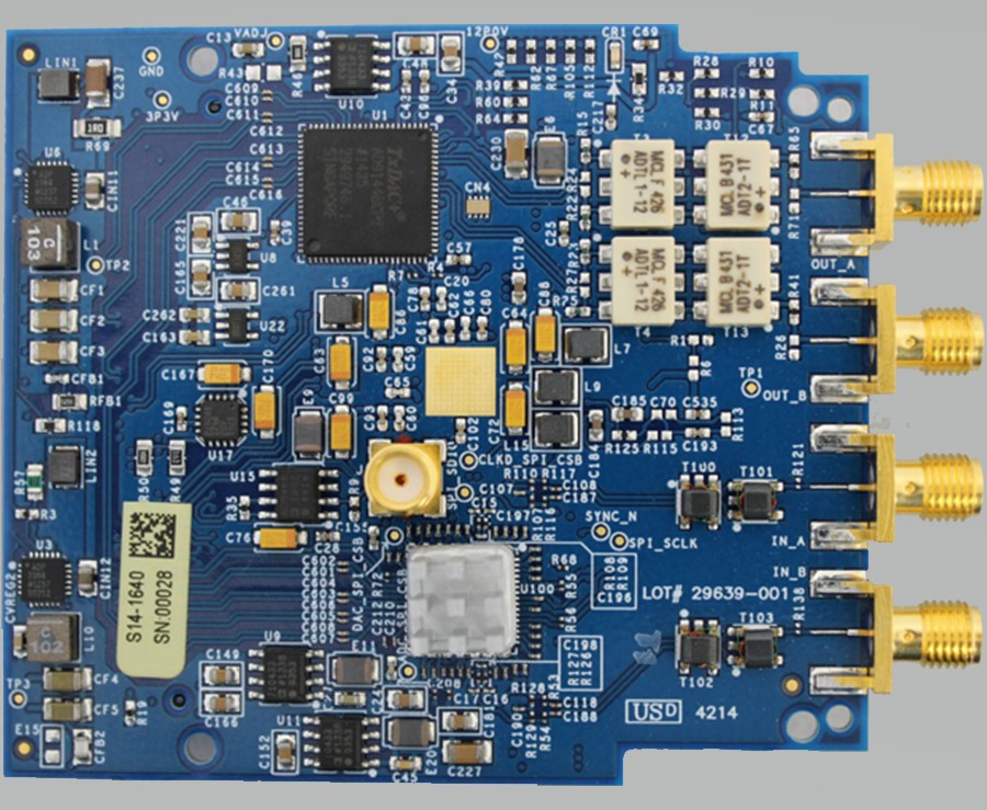 Analog Devices-AD-FMCDAQ2-EBZ Datenkonvertierung, Entwicklungsplatinen und -kits AD-FMCDAQ2-EBZ Analog Devices Product Image Top